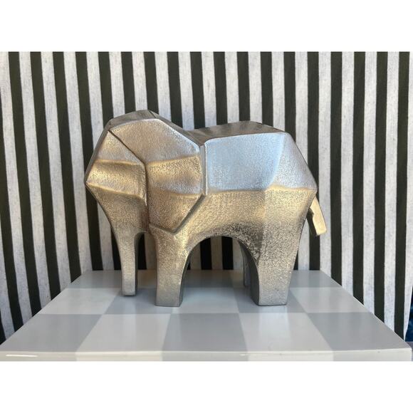 Silver Elephant Statue - Picture 3 of 9